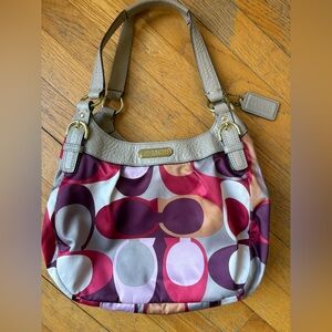 Coach Madison Maggie Shoulder Bag